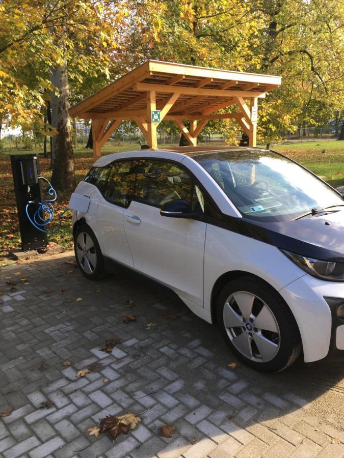 Smart Rooms セーケシュフェヘールヴァール エクステリア 写真